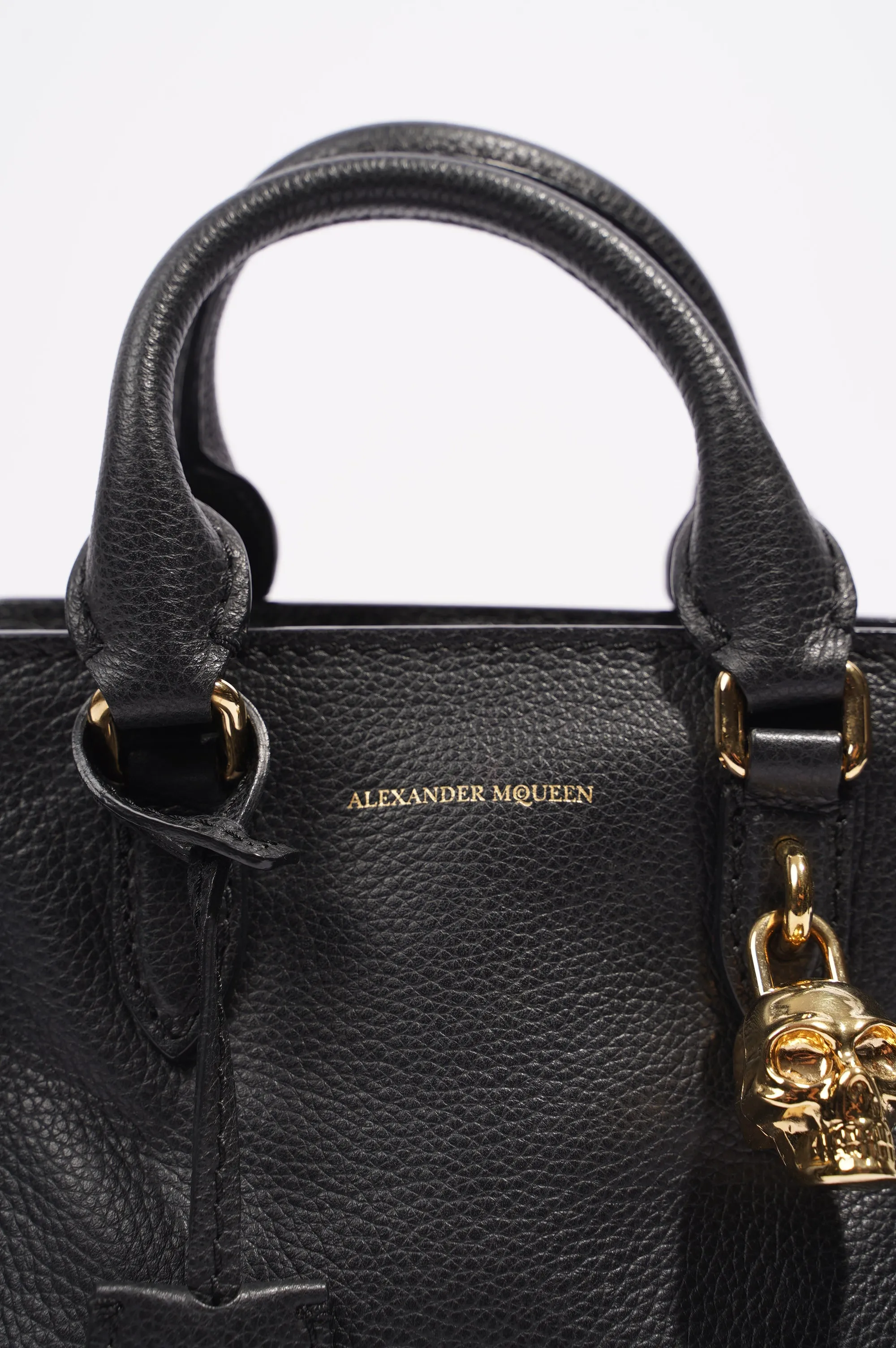 Alexander McQueen Womens Crossbody Mini Black