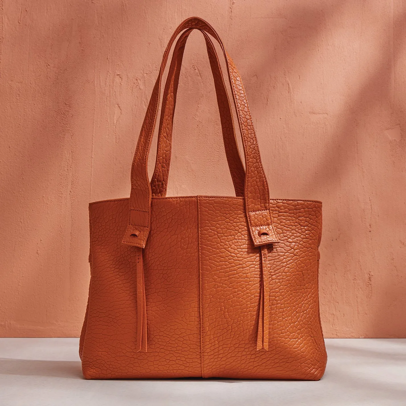 Bonita Tote in Bubble Pebbled Leather - Brown