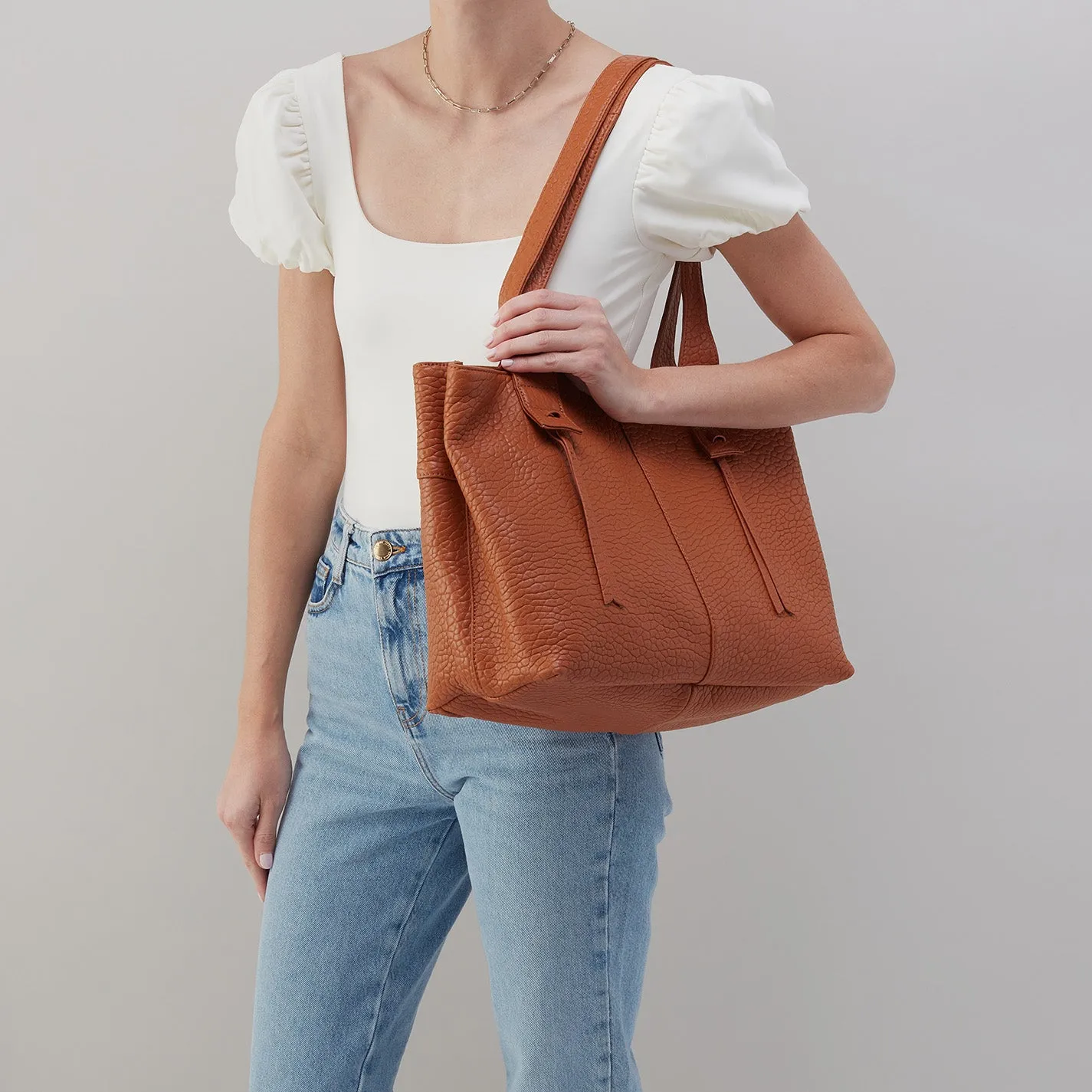 Bonita Tote in Bubble Pebbled Leather - Brown