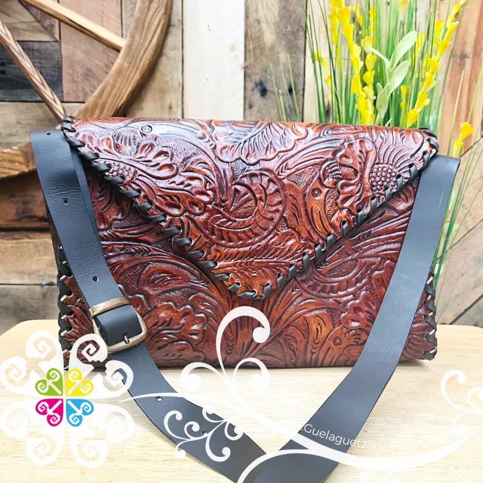 Floral Stamping Leather Crossbody - Carteron de Piel