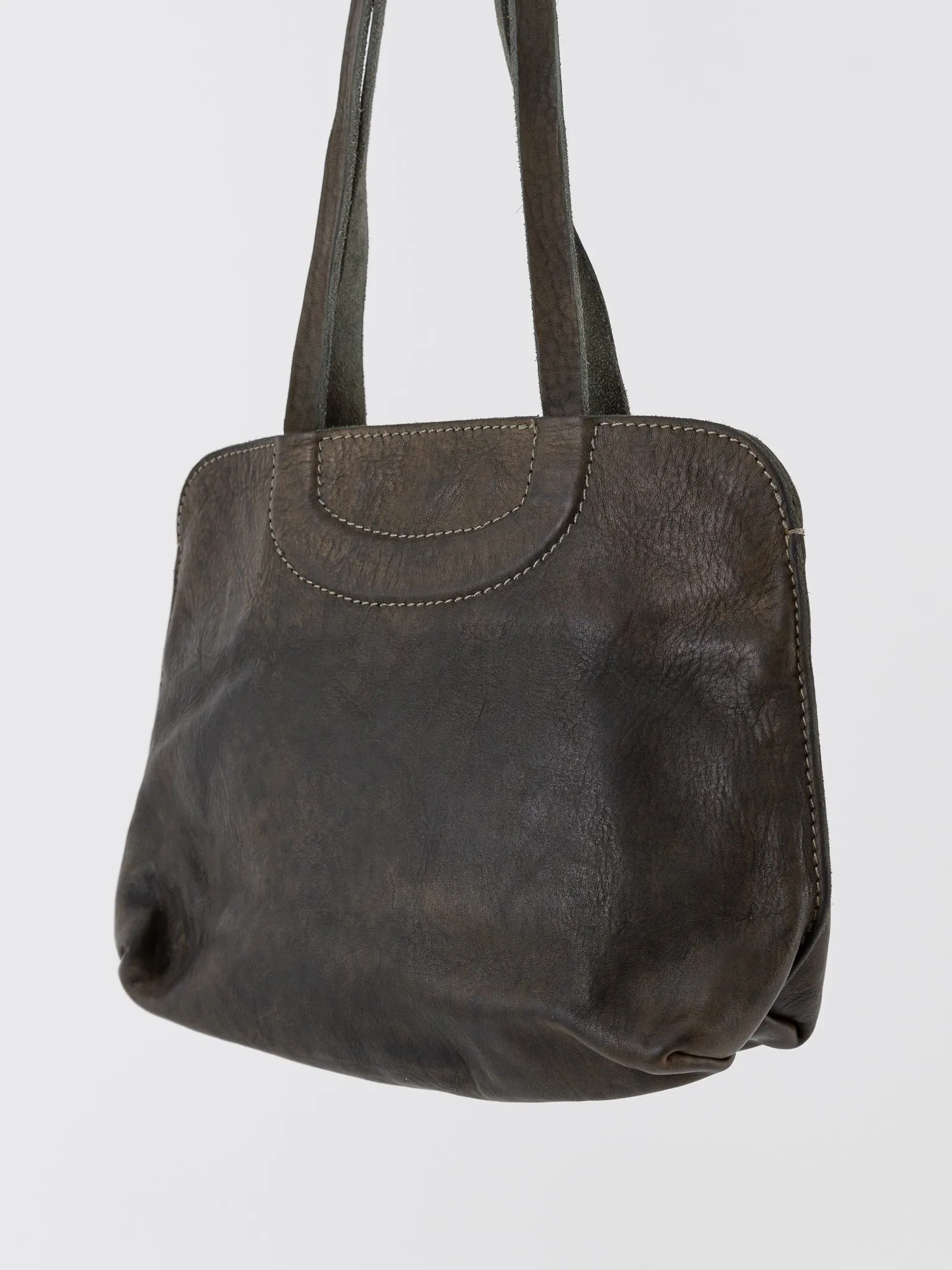 Guidi Shoulder Bag B100