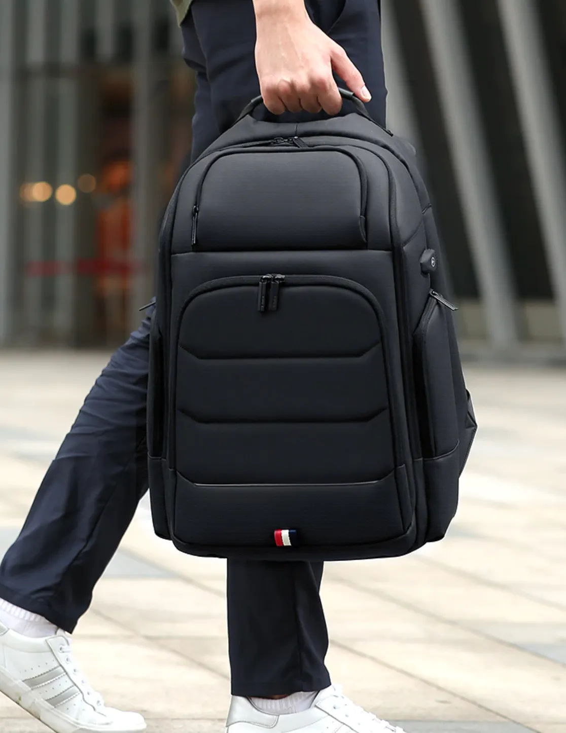 Men's Large Executive Backpack with USB Charging